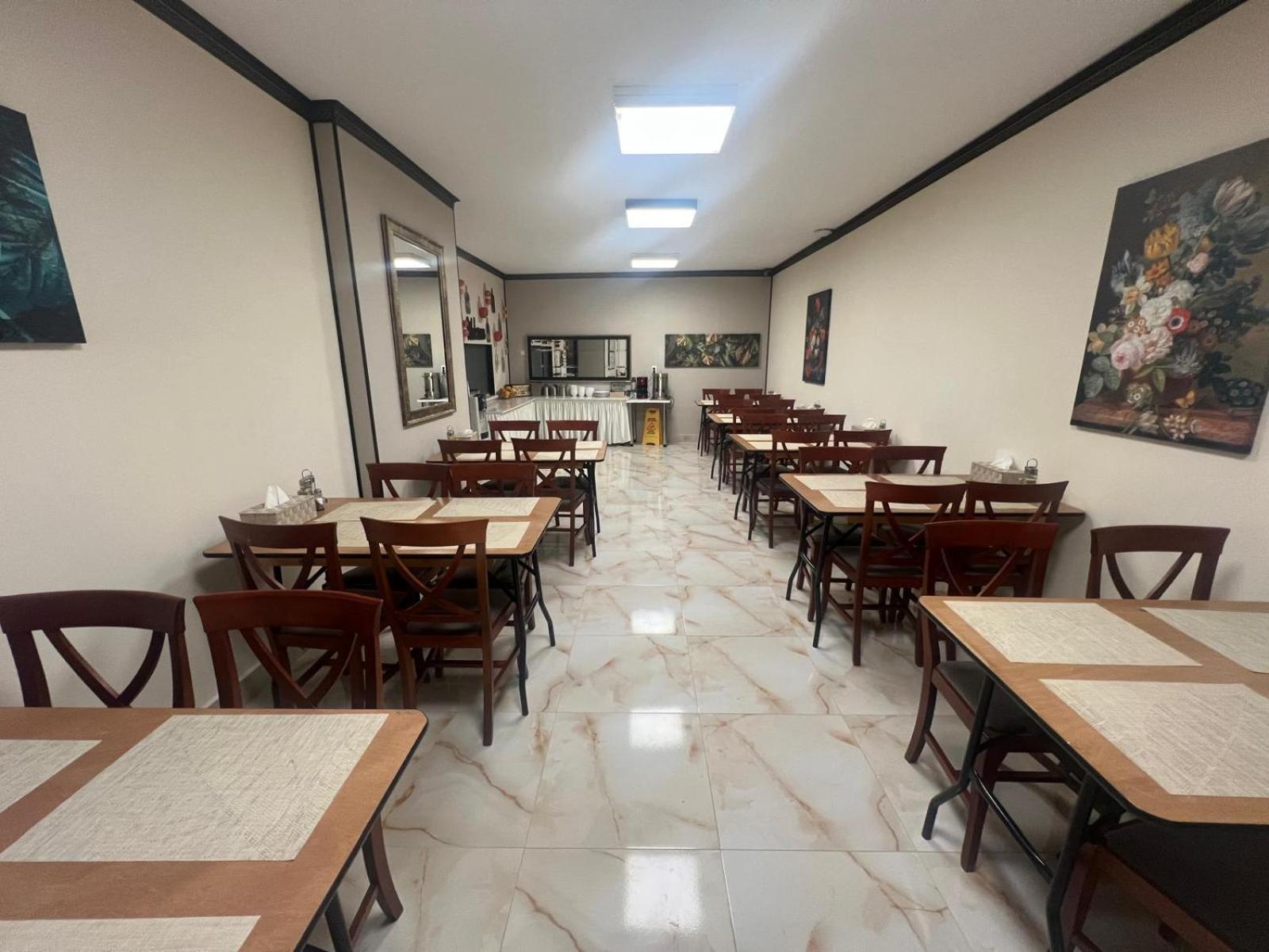 Hotel Reina